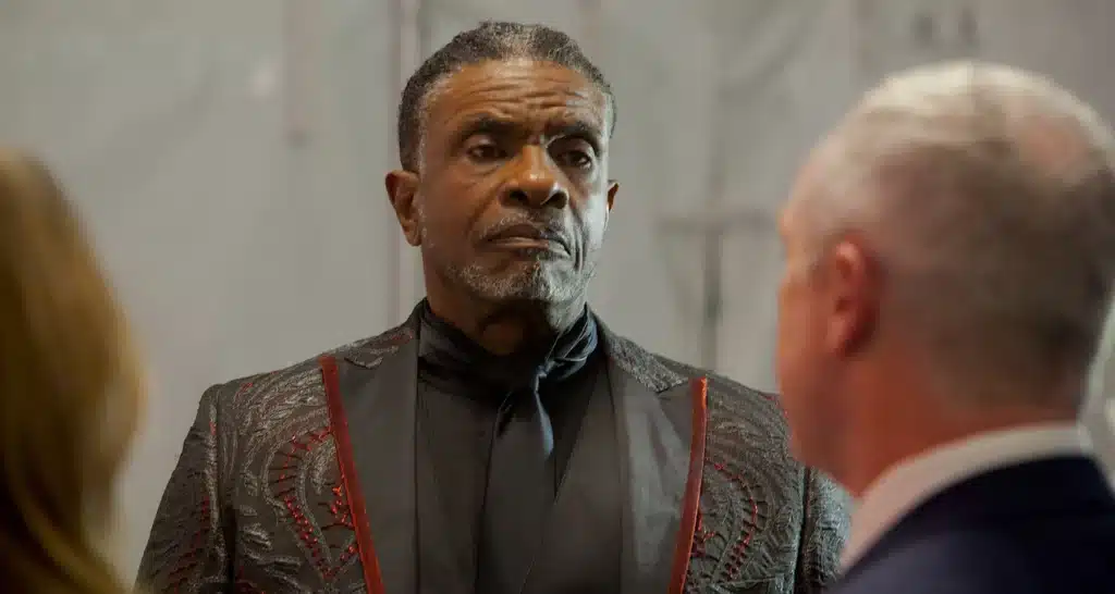 基思·戴維（Keith David）和理查德（Richard）親切的明星恐怖喜劇門戶網站